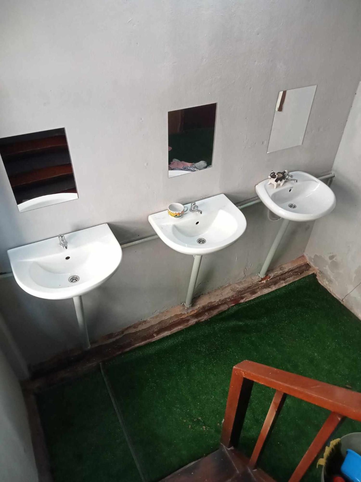 Bang Lumphu House&Bistro Apartment Bangkok Ngoại thất bức ảnh