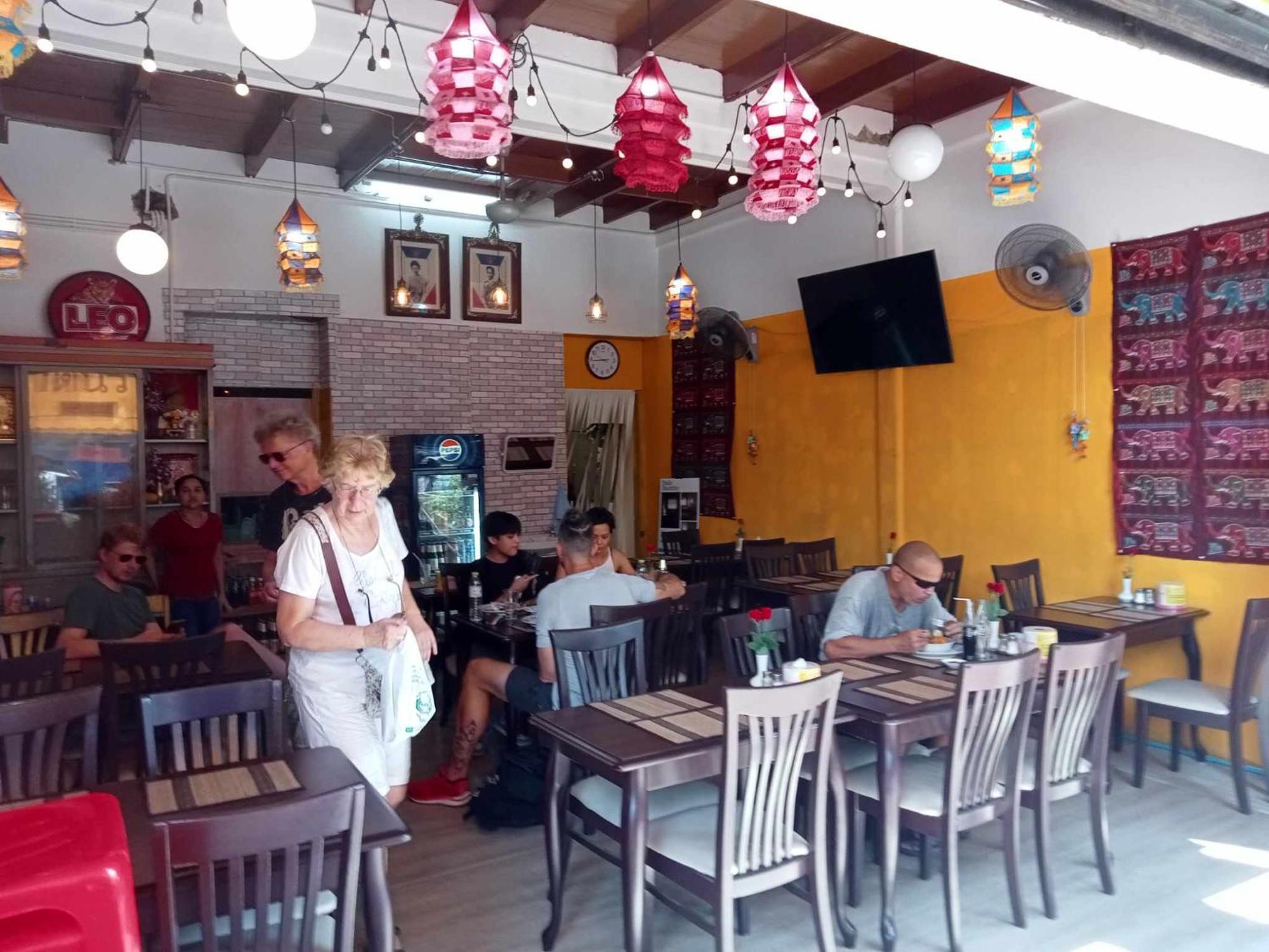 Bang Lumphu House&Bistro Apartment Bangkok Ngoại thất bức ảnh