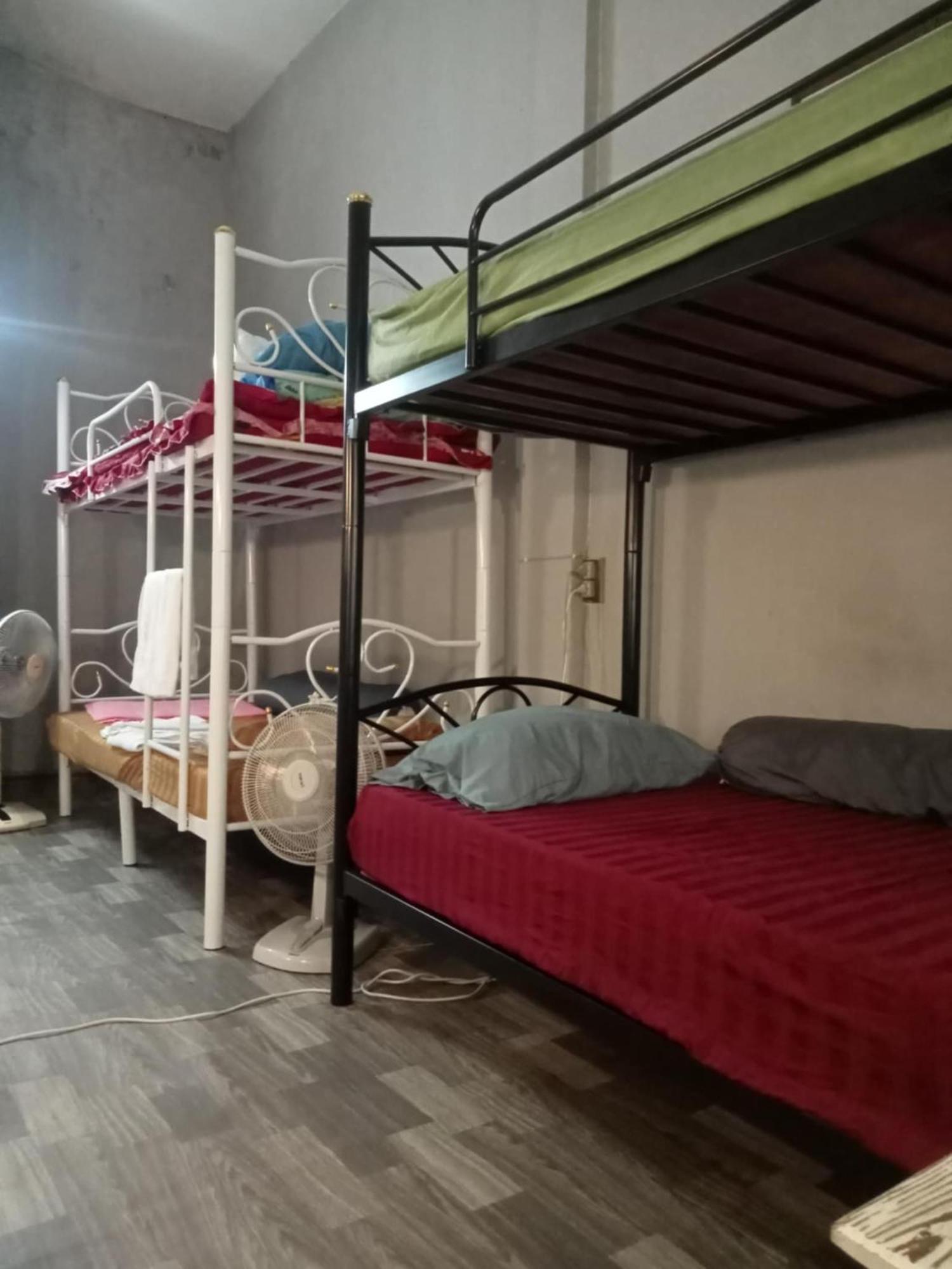 Bang Lumphu House&Bistro Apartment Bangkok Ngoại thất bức ảnh