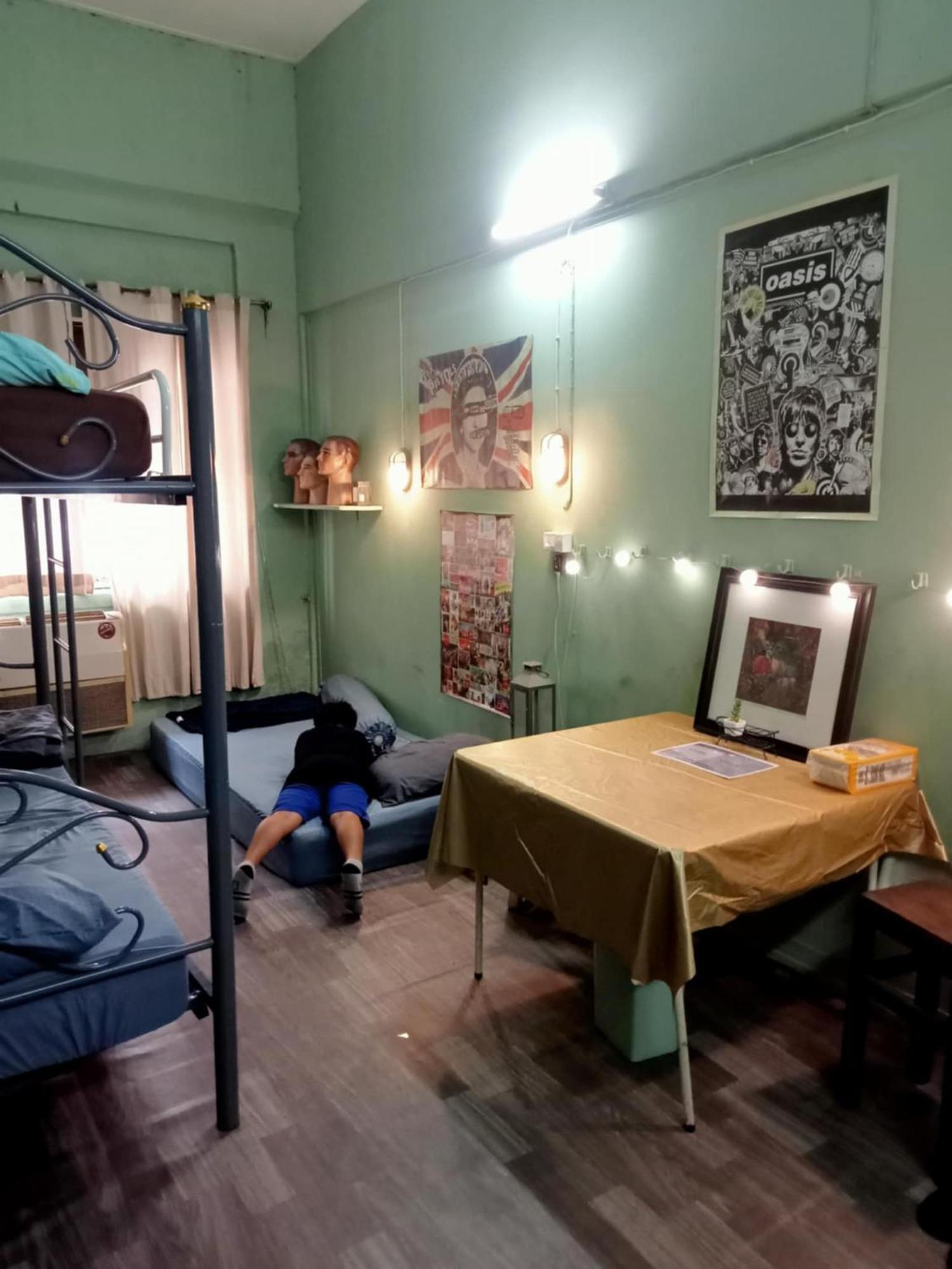 Bang Lumphu House&Bistro Apartment Bangkok Ngoại thất bức ảnh